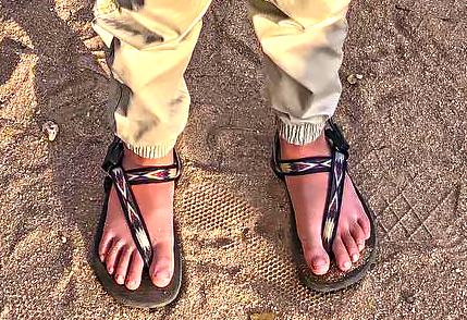 children minimalist sandals